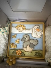 Suspension murale canard de Thoune pour crèche