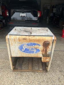 RARE VINTAGE ALL ORIGINAL GRAPETTE QUIKOLD STANDARD SODA  COOLER - S&S Products
