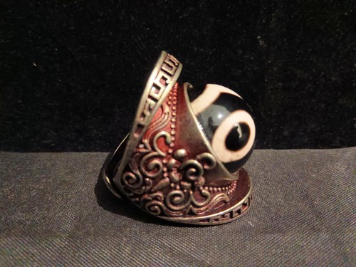Large WOW Hand Made Tibetan Silver Inlay Dzi *Eyed* Round Bead Ring !!!!! - Picture 3 of 5