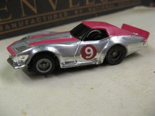 Tyco Vintage HO 1970   1990 Chrome Corvette,  9, Pink Accents