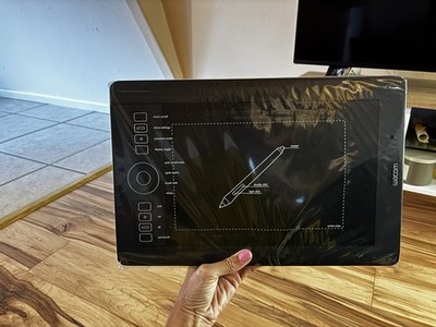 Wacom Intuos Pro Graphics Tablet with Pen and Accessories
