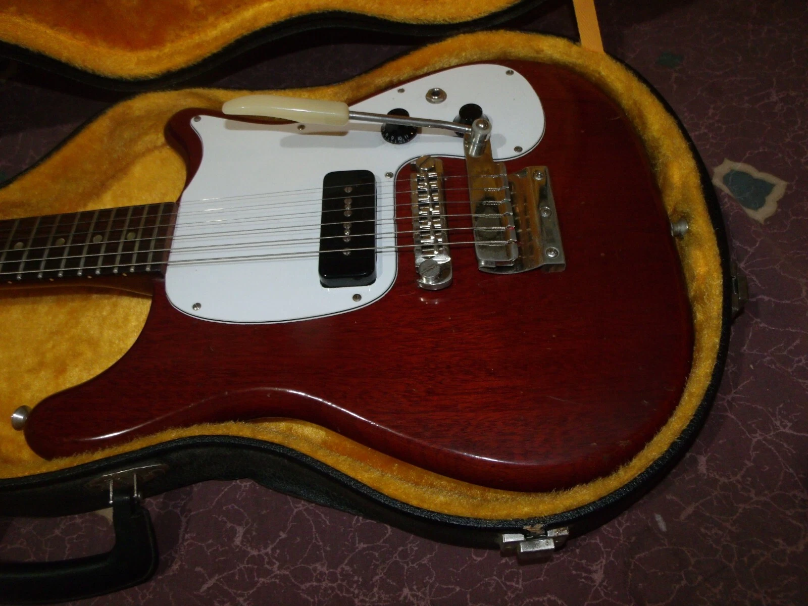 Picture 3 of 15