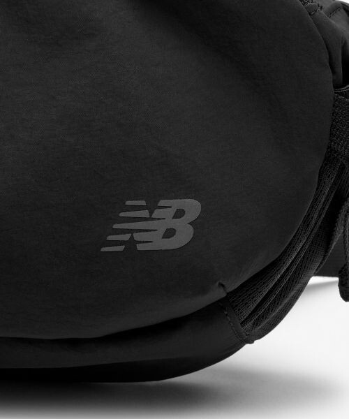 ショルダーバッグ・ポシェット New Balance Flying Logo Round Crossbody Bag NBGCFS1102 New Balance] Flying Logo Round Crossbody Bag Black | eBay