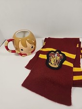 Wizarding World Harry Potter Gryffindor SCARF  MUG Costume