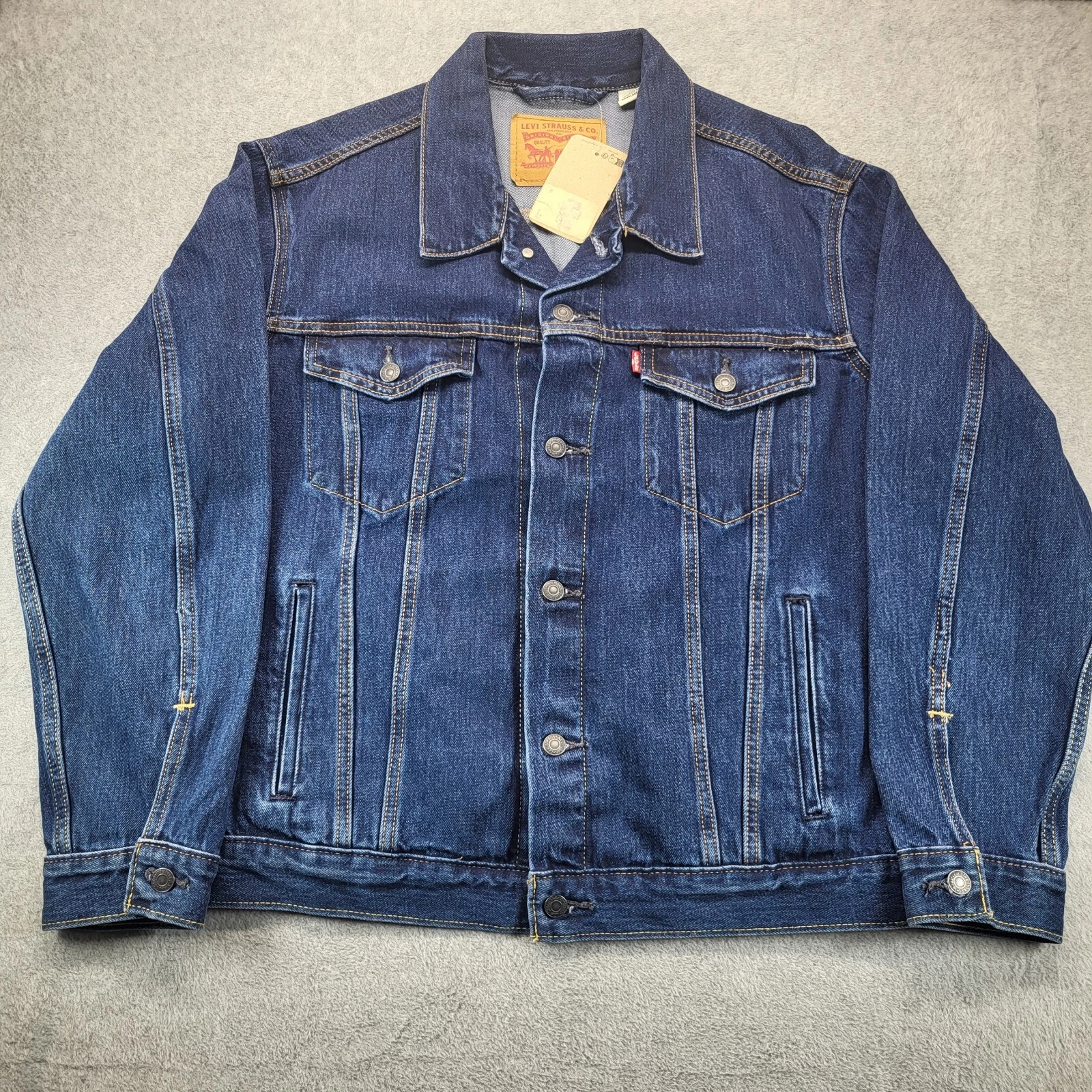 Levi's Men's Trucker Denim Jacket Dark Wash X-Large 723344216 NWT