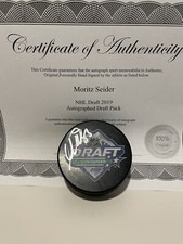 MORITZ SEIDER SIGNED AUTOGRAPHED 2019 NHL DRAFT PUCK DETROIT RED WINGS COA CASE
