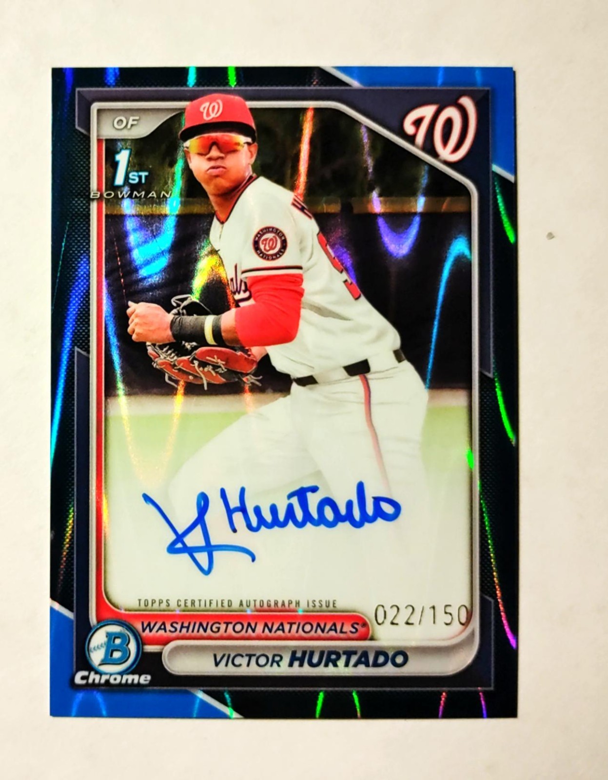 Victor Hurtado 2024 1st Bowman Chrome AUTO BLUE RayWave REFRACTOR 022/150 RC L6