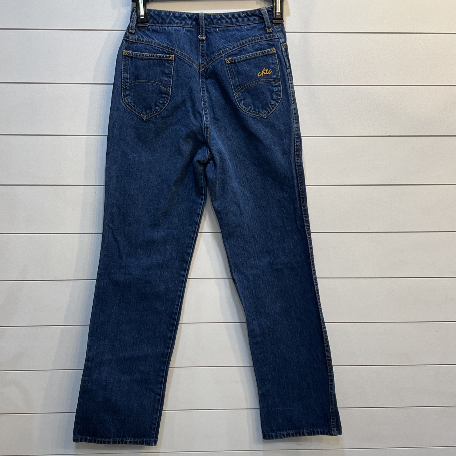 Vintage Chic H.I.S Dark Wash High-Waist Mom Jeans Size 12 (Actual 26x30.5)