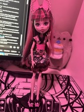 Monster High Draculaura Monster Exchange Doll |  With Stand