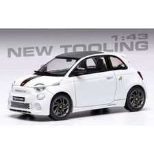 MOC345 1/43 FIAT Abarth 500e 2024 White [Diecast minicar]