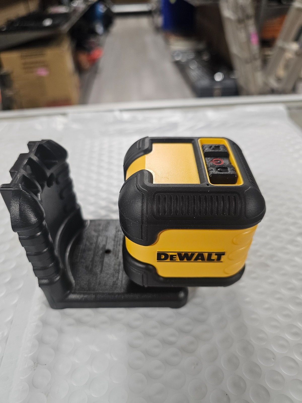 Dewalt DW08802 36ft Red Self Leveling Cross Line Laser