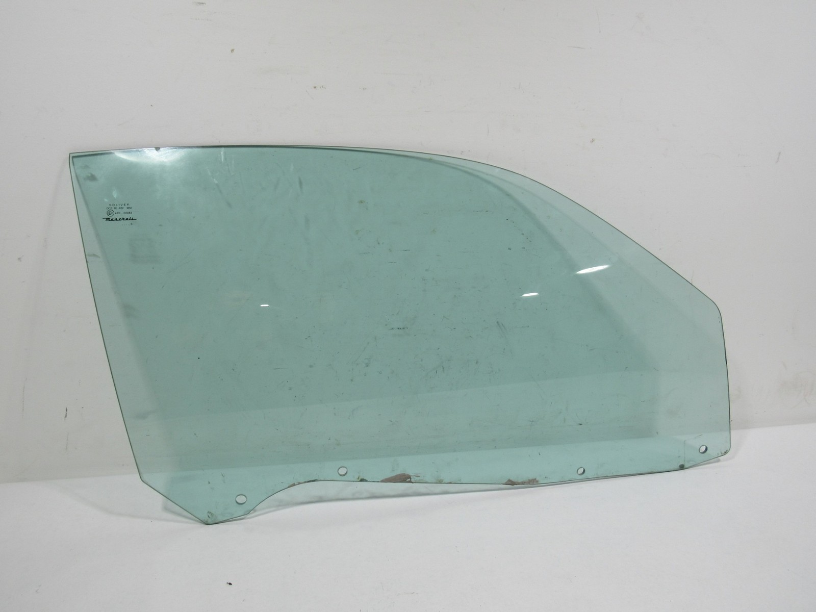 02-06 Maserati Coupe GT 2004 Front Right Passenger Door Window Glass |