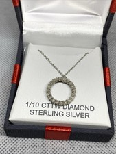 Beautiful 1/10 Carat Diamond Necklace. New In Box.925 18  Chain
