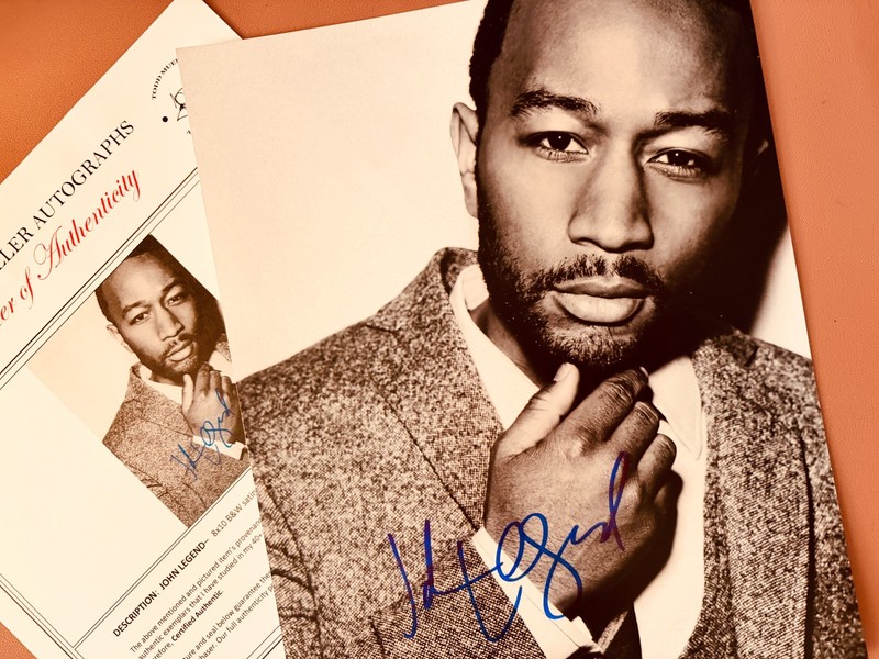 John Legend Signed•8X10 Photo•GRAMMY WINS•Super Star•Todd Mueller Autographs COA