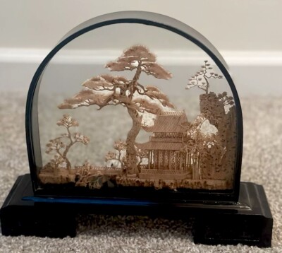 VINTAGE CHINESE SAN YOU DIORAMA CORK CARVING GLASS CASE PAGODA