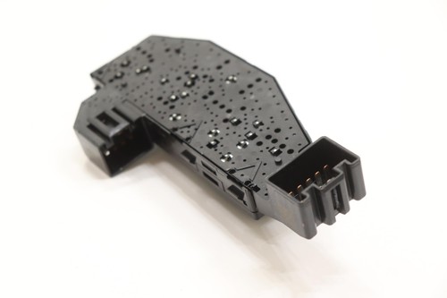 2015 - 2020 CHEVROLET SUBURBAN FRONT LEFT SIDE SEAT ADJUST CONTROL SWITCH OEM - Picture 8 of 12