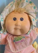 Cabbage Patch babyland 11", Xavier Roberts baby doll blonde hair blue eyes pink 