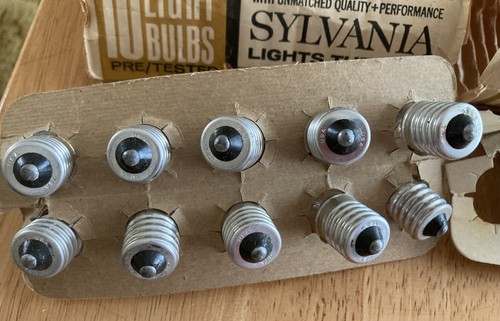 15 Sylvania S6 16955-0 Light Bulbs 6 Watt 115-125 Volt NOS - Picture 4 of 7