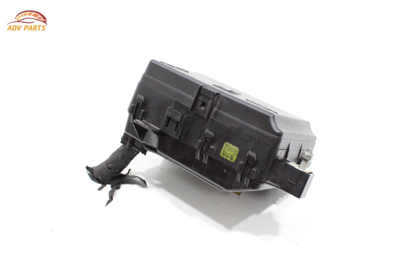 2017-20 MASERATI LEVANTE 3.0L ENGINE BAY FUSE RELAY JUNCTION BLOCK BOX OEM -CUT-
