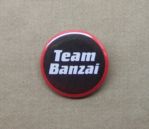 Build Your Own 5 Button Set 1.25" SciFi Movie Humor Weird Politics MemoraDelia - Picture 4 of 13