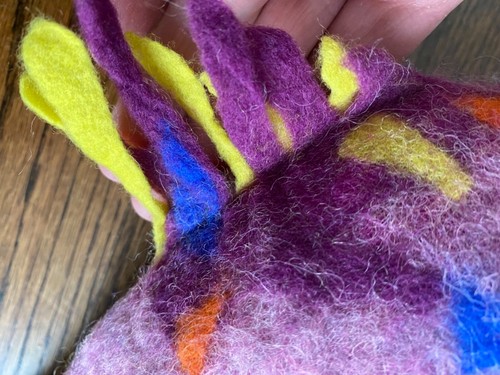 RAINBOW FISH Hanging HANDMADE Wool Felt Pillow Animal Coastal Beach Decor NEW - Picture 7 of 9