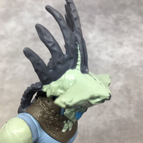 Figura de acción Attuma Marvel Studio Black Panther Wakanda Forever Shark 6" - Imagen 12 de 13