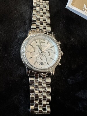 MICHAEL KORS SILVER STAINLESS STEEL RHINESTONE WOMENS WATCH  display picture 2
