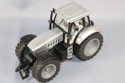 Siku 3255 Lamborghini Traktor R8.265 Farmer-Serie 1/32