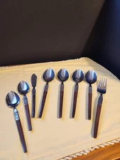 Silverware By Ecko Eterna La Joya Mid-Century. 8 Pieces
