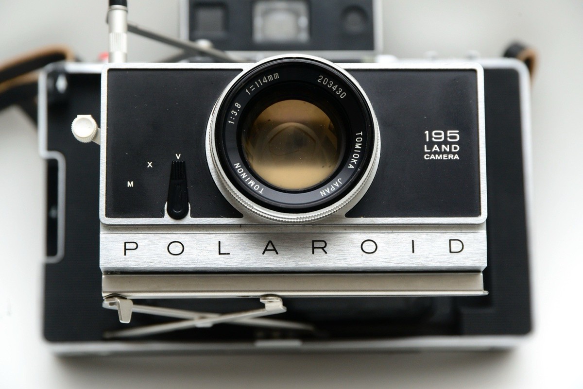 フィルムカメラ POLAROID 195 LAND TOMIOKA 114mm/F3.8 # POLAROID 195 LAND TOMIOKA 114mm/F3.8 # - メルカリ