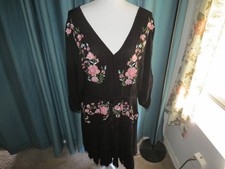 City Chic Witchy Flowy Core Black Goddess Embroidered Floral Dress Size S/16