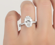2.30 Ct Oval Cut IGI Lab Grown Diamond Engagement Ring 950 Platinum