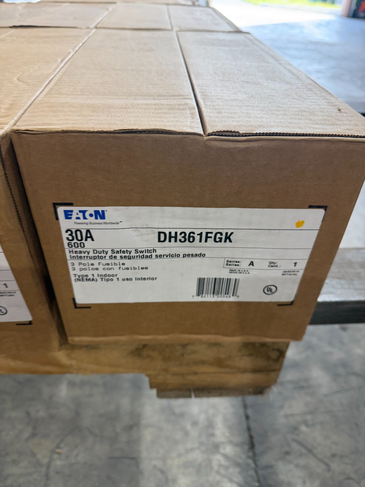 NEW Eaton DH361FGK 30 Amp 600V Fusible 3 Phase Safety Switch Disconnect
