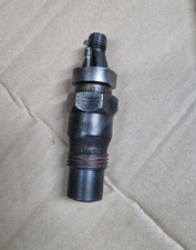 Injecteur Mercedes 240