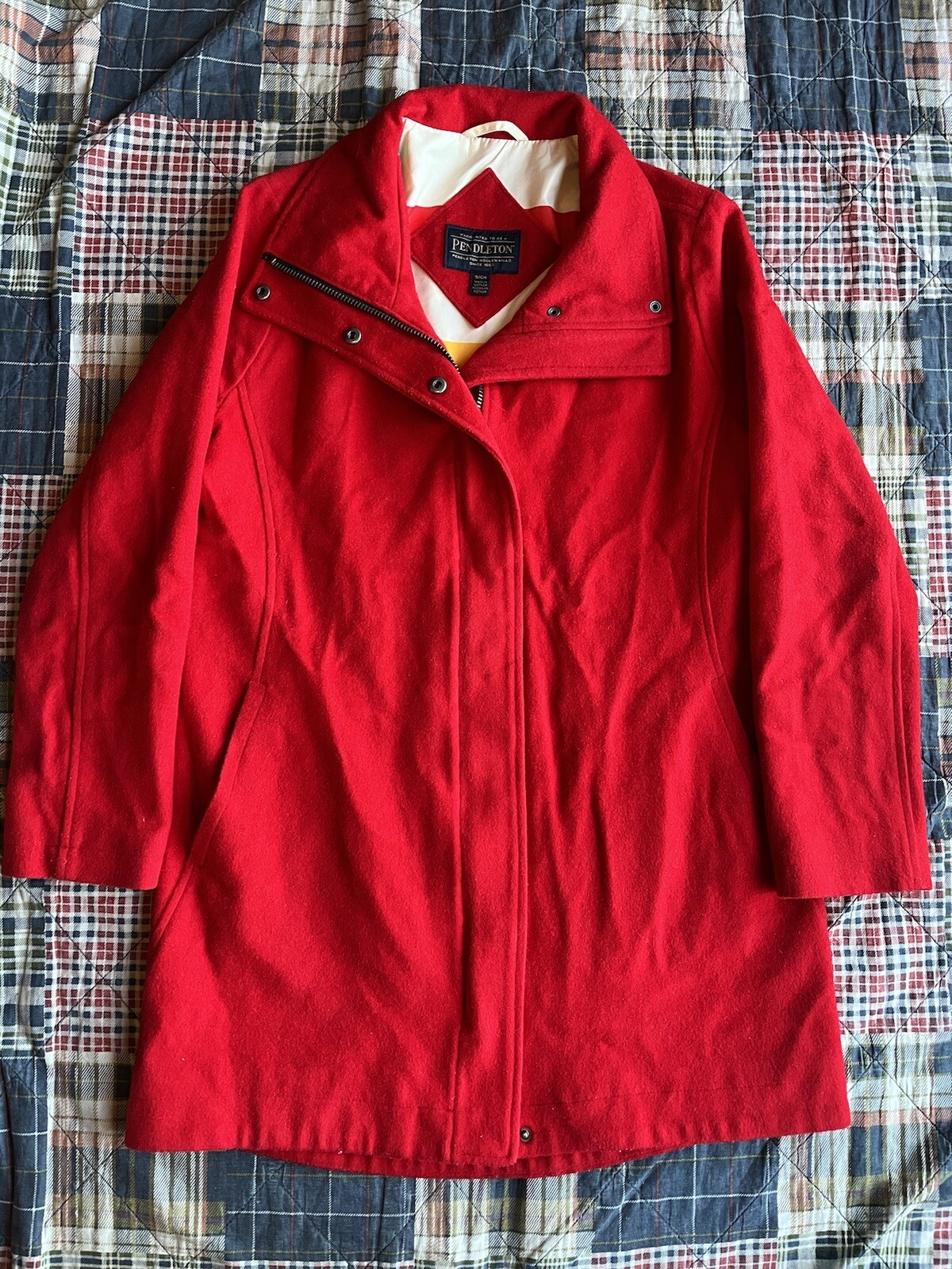 PENDLETON WATER RESISTANT CASCADE WOOL BLEND CAMP… - image 1