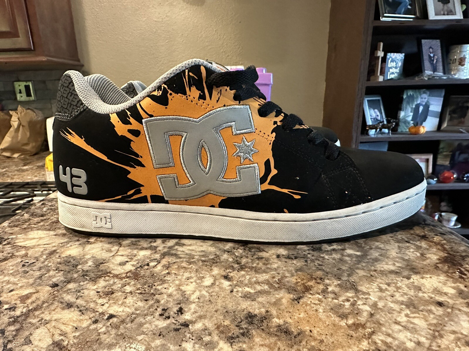 EARLY DC Ken Block Character Skate Shoes Size 11 Very… Gem