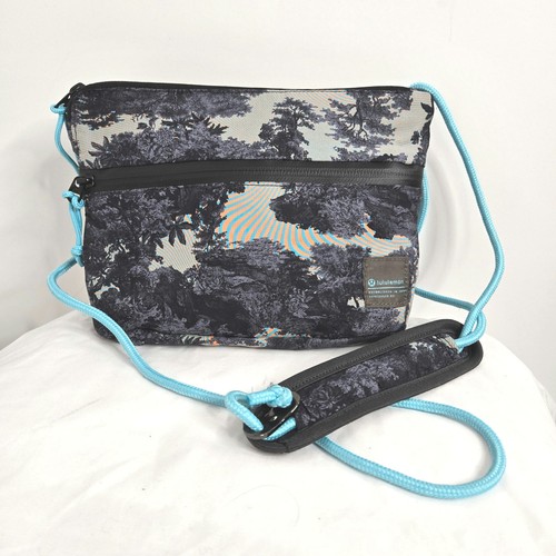 Lululemon EUC Patch Logo Crossbody bag Psychedelic Toile Peri Purple Turquoise