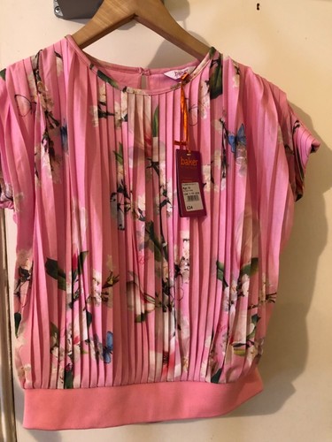 Ted Baker girl age 10 pink coloured top - Picture 6 of 6