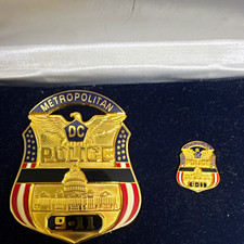 Collinson Enterprises DC Metropolitan Police 9/11 Commemorative Badge/Lapel Pin