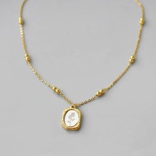 18K Gold Plated Small Korean Flower Shaped Pendant Cable Chain Clavicle Necklace