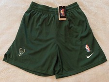 Milwaukee Bucks Nike Shorts - NBA Authentics Young Adult XL / Unisex Adult S / M