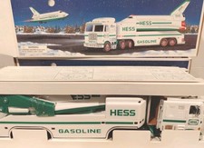 1999 Hess Truck With Space Shuttlle And Satellite