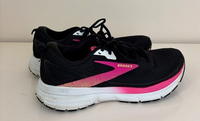 BROOKS TRACE 3 Womens Sz 10.5 Medium B Black Pink Athletic Running Shoes EXC
