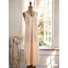 Vintage Natori Classics Maxi Nightgown Long Pale Pink Liquid Silk Lingerie Gown