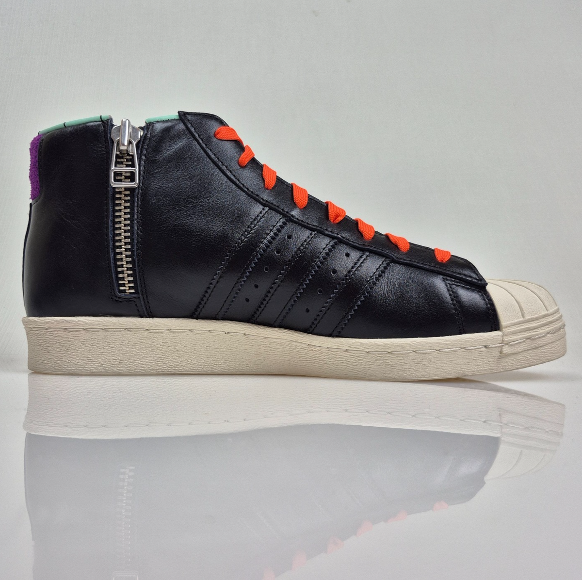 Adidas Originals x The Simpsons Pro Model 80s 'Poochie' IE7563