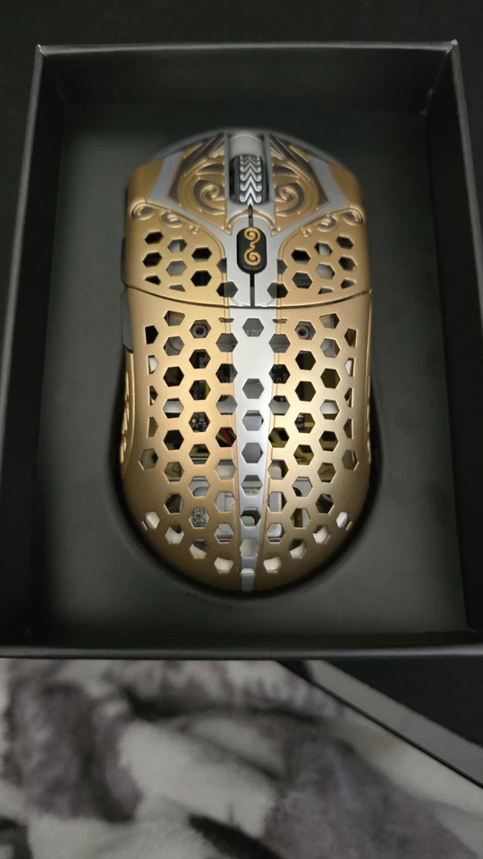 Finalmouse Starlight-12 Hero of Troy Achilles Gaming Mouse Gold Small #1212/2500 - Image 4 of 4