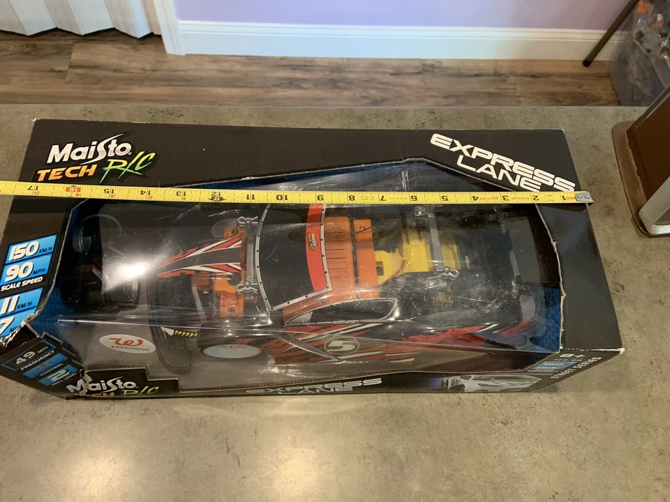 2021 Maisto Tech R/C Express Lane Street Series RARE #5 27mhz Damaged Box New - Image 4 of 4