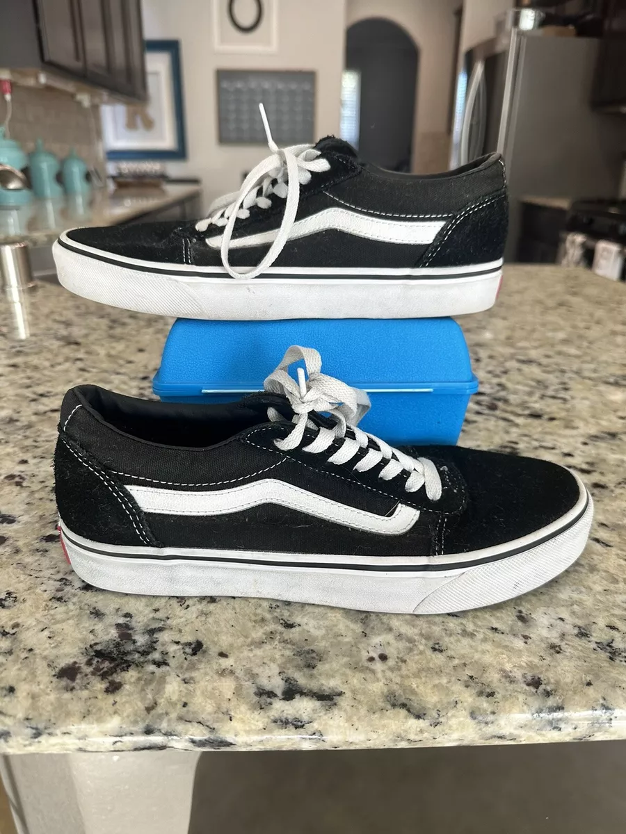 Old skool hotsell vans size 7.5