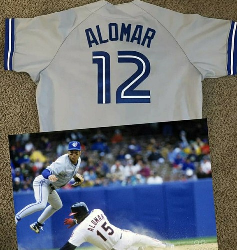 AUTHENTIC VINTAGE BLUE JAYS JERSEY 