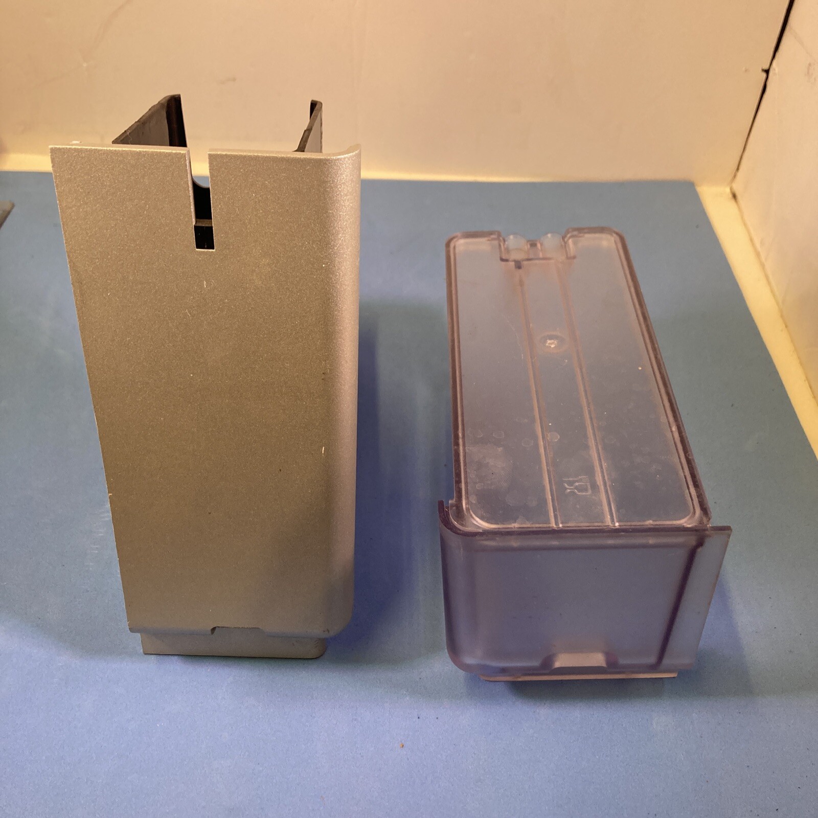 Francis Francis ILLY Y1.1 Espresso coffee Machine WATER TANK and Extra